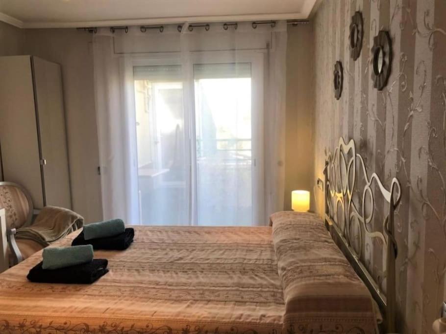 Amposta Apartment