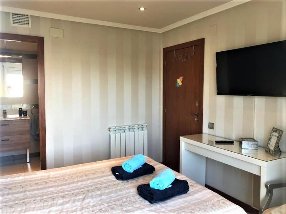 Amposta Apartment *